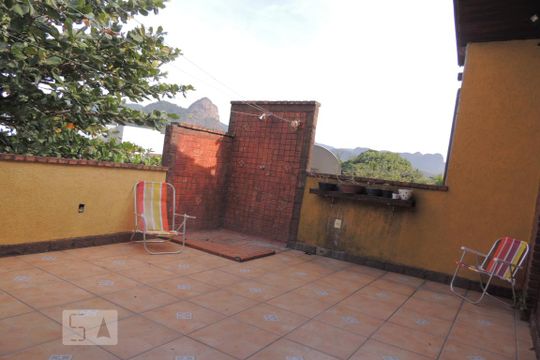 Área comum de casa à venda com 3 quartos, 240m² em Curicica, Rio de Janeiro