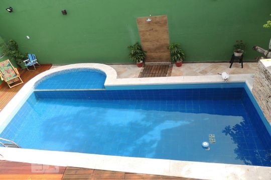 Piscina de casa à venda com 3 quartos, 240m² em Curicica, Rio de Janeiro