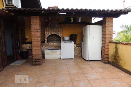 Churrasqueira de casa à venda com 3 quartos, 240m² em Curicica, Rio de Janeiro