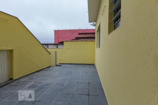 Quintal de casa para alugar com 1 quarto, 60m² em Parque das Américas, Mauá