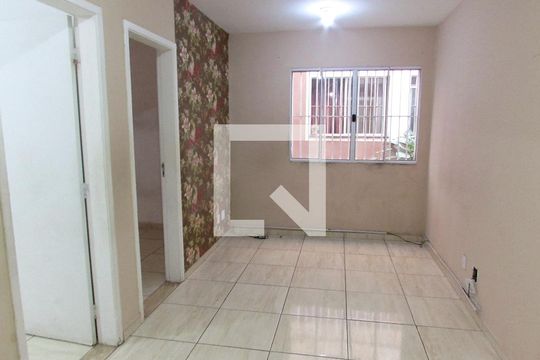 Apartamento para alugar com 2 quartos, 46m² em Parque Pinheiros, São Paulo
