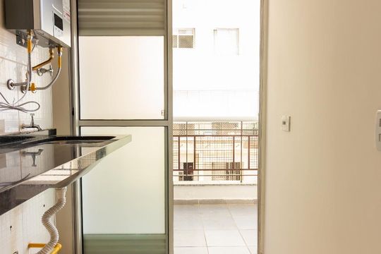 Área de Serviço  de apartamento para alugar com 2 quartos, 65m² em Jaguaribe, Osasco