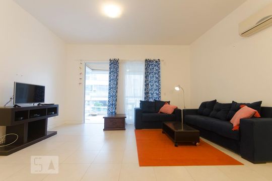 Sala de apartamento para alugar com 2 quartos, 105m² em Santinho, Florianópolis