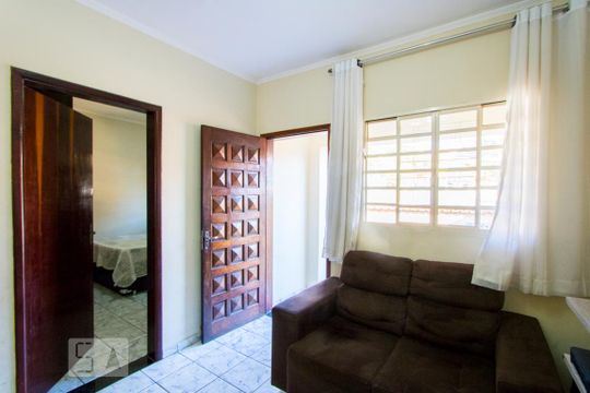 Sala de casa à venda com 2 quartos, 140m² em Parque Erasmo Assunção, Santo André