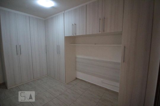 Quarto 2 de casa para alugar com 2 quartos, 150m² em Jardim Novo Mundo, Várzea Paulista