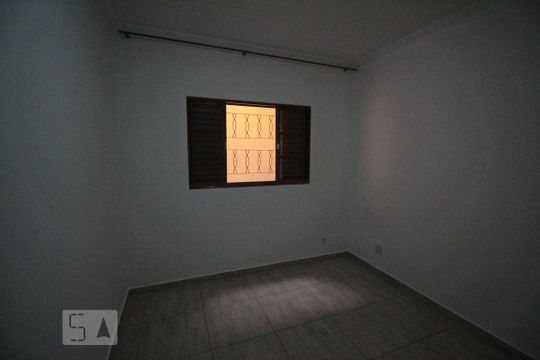 Quarto 1 de casa para alugar com 2 quartos, 150m² em Jardim Novo Mundo, Várzea Paulista