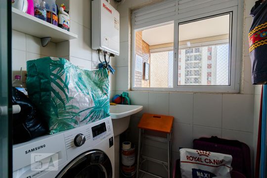 Área de Serviço de apartamento à venda com 2 quartos, 68m² em Vila Firmiano Pinto, São Paulo