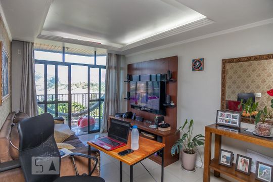 Sala 1 de apartamento à venda com 4 quartos, 177m² em Pechincha, Rio de Janeiro