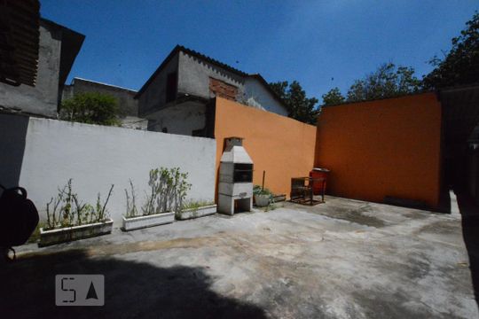 Área comum de apartamento para alugar com 1 quarto, 115m² em Marechal Hermes, Rio de Janeiro