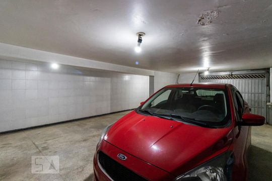 Garagem de casa à venda com 6 quartos, 245m² em Ipiranga, São Paulo