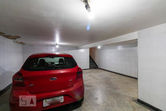 Garagem de casa à venda com 6 quartos, 245m² em Ipiranga, São Paulo