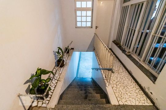 Entrada de casa à venda com 6 quartos, 245m² em Ipiranga, São Paulo