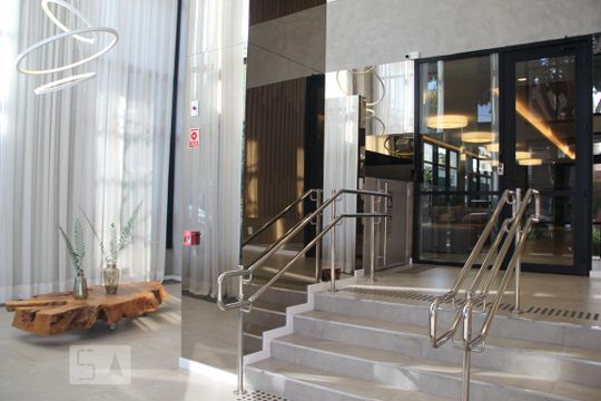 Hall de Entrada de kitnet/studio para alugar com 1 quarto, 26m² em Indianópolis, São Paulo