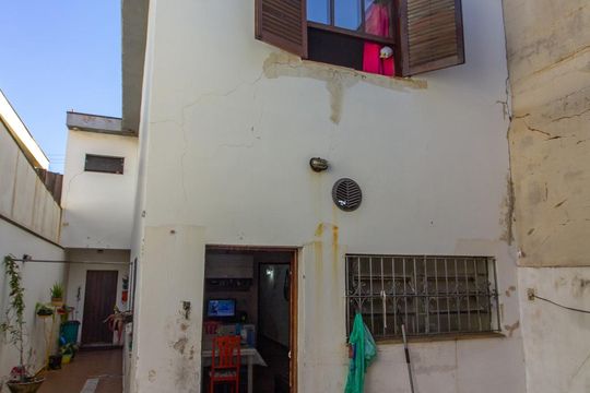 Quintal de casa à venda com 2 quartos, 143m² em Vila Regente Feijó, São Paulo
