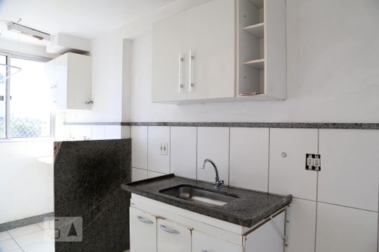 Cozinha de apartamento à venda com 2 quartos, 44m² em Fazenda Morumbi , São Paulo