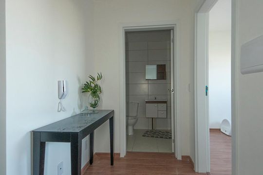 Corredor de apartamento à venda com 2 quartos, 54m² em Scharlau, São Leopoldo