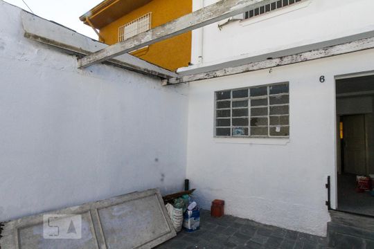 Garagem de casa à venda com 2 quartos, 80m² em Vila Prudente, São Paulo
