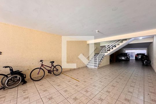 Garagem de apartamento à venda com 3 quartos, 140m² em Jardim das Maravilhas, Santo André