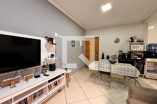 Sala de apartamento à venda com 3 quartos, 140m² em Jardim das Maravilhas, Santo André