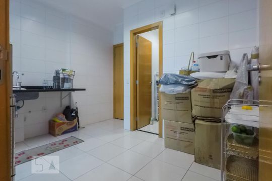 Cozinha de apartamento à venda com 3 quartos, 178m² em Ipiranga, São Paulo