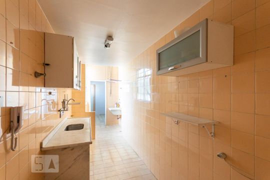 Cozinha e Área de Serviço de apartamento à venda com 1 quarto, 53m² em Maracanã, Rio de Janeiro