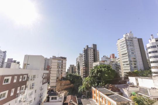 Vista da Sala de apartamento à venda com 2 quartos, 138m² em Rio Branco, Porto Alegre