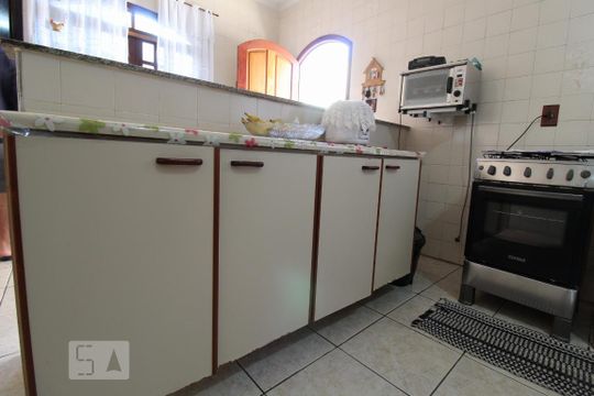 Cozinha de casa à venda com 3 quartos, 165m² em Jardim Ana Maria, Santo André