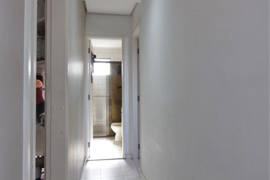 Corredor de apartamento à venda com 2 quartos, 120m² em Jardim Colombo, São Paulo