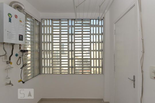 Área de serviço de apartamento à venda com 3 quartos, 115m² em Água Branca, São Paulo