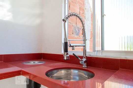 Cozinha de kitnet/studio para alugar com 1 quarto, 30m² em Vargem Grande, Rio de Janeiro