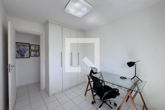 Quarto  de apartamento à venda com 2 quartos, 68m² em Recreio dos Bandeirantes, Rio de Janeiro
