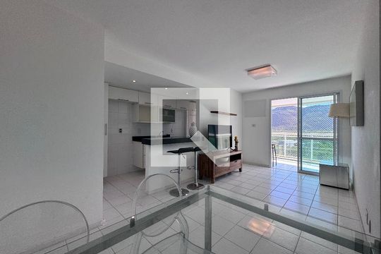 Sala de apartamento à venda com 2 quartos, 68m² em Recreio dos Bandeirantes, Rio de Janeiro