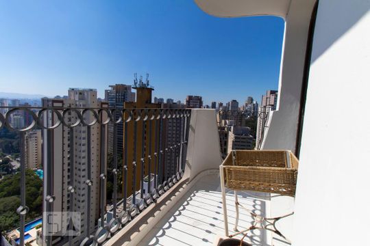 Apartamento à venda com 4 quartos, 180m² em Vila Suzana, São Paulo