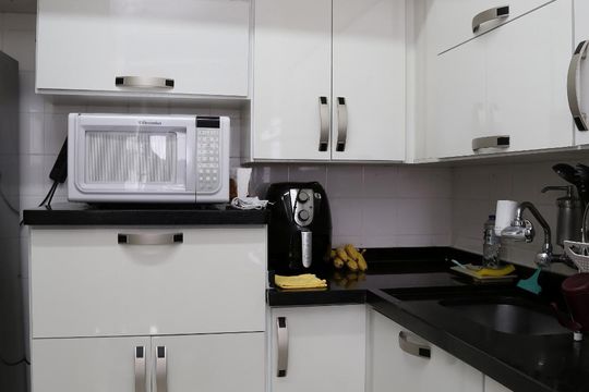Cozinha de apartamento à venda com 2 quartos, 53m² em Jardim Parque Morumbi, São Paulo