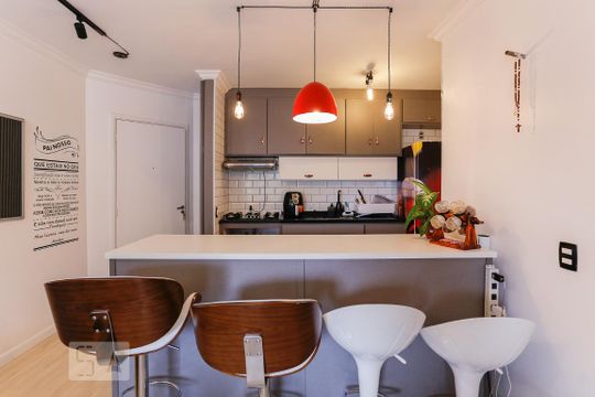 Cozinha de apartamento para alugar com 2 quartos, 59m² em Barra Funda, São Paulo