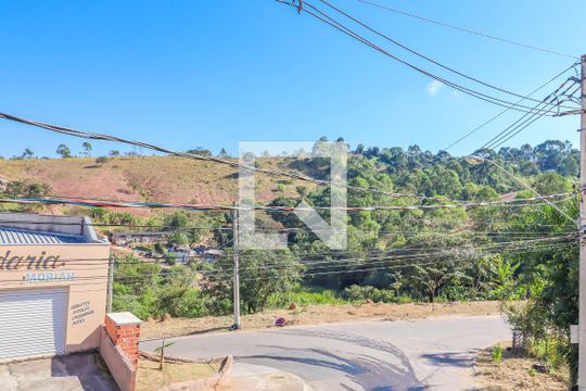 Vista de casa para alugar com 1 quarto, 50m² em Vila Cristo Redentor, Várzea Paulista