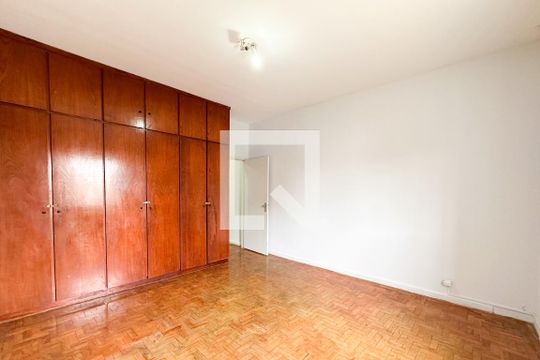 Quarto 1 de casa à venda com 2 quartos, 182m² em Jardim do Mar, São Bernardo do Campo