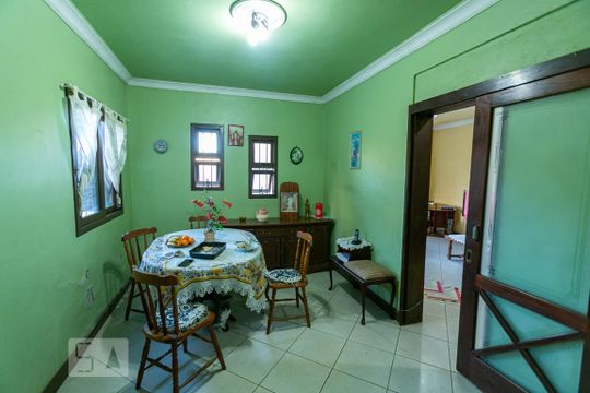 Sala de Jantar de casa à venda com 5 quartos, 200m² em Nonoai, Porto Alegre