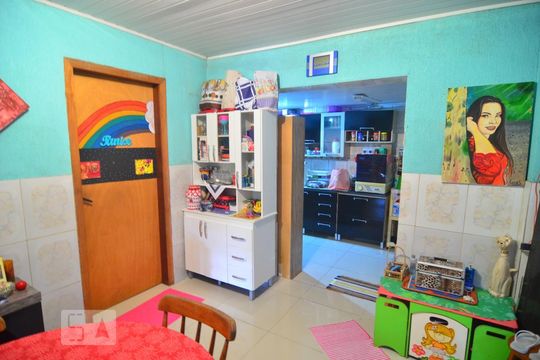Sala de casa à venda com 3 quartos, 80m² em Harmonia, Canoas