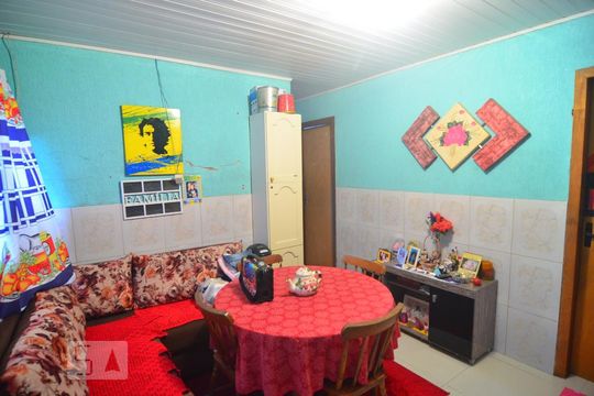 Sala de casa à venda com 3 quartos, 80m² em Harmonia, Canoas