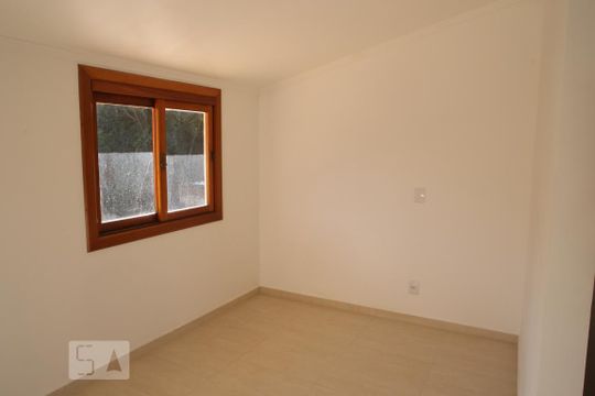 Sala 2 de casa à venda com 3 quartos, 260m² em Cavalhada, Porto Alegre