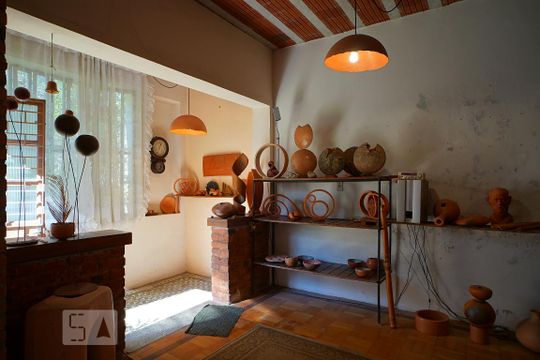 Sala 1 de casa à venda com 3 quartos, 181m² em Rio Branco, Porto Alegre