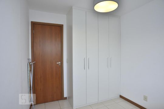 Quarto de apartamento à venda com 2 quartos, 50m² em Jacarepaguá, Rio de Janeiro
