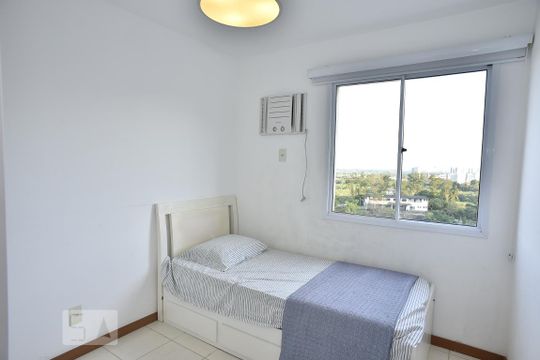 Quarto de apartamento à venda com 2 quartos, 50m² em Jacarepaguá, Rio de Janeiro
