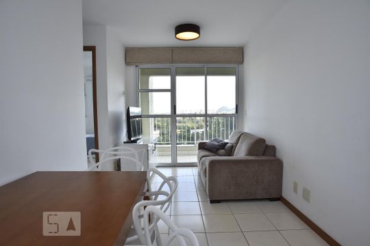 Apartamento à venda com 2 quartos, 50m² em Jacarepaguá, Rio de Janeiro