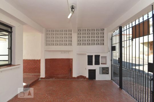 Garagem de casa à venda com 2 quartos, 130m² em Vila Leopoldina, São Paulo
