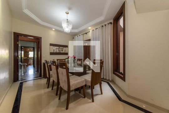 Sala de Jantar de casa à venda com 3 quartos, 250m² em Santa Paula, São Caetano do Sul