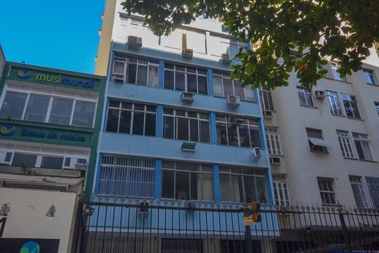 Fachada de kitnet/studio para alugar com 1 quarto, 23m² em Flamengo, Rio de Janeiro