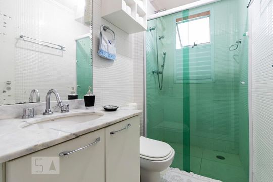Banheiro social de apartamento à venda com 2 quartos, 60m² em Ipiranga, São Paulo