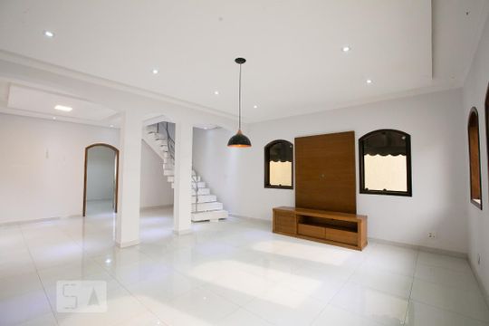 Sala de casa à venda com 5 quartos, 332m² em Itaquera, São Paulo